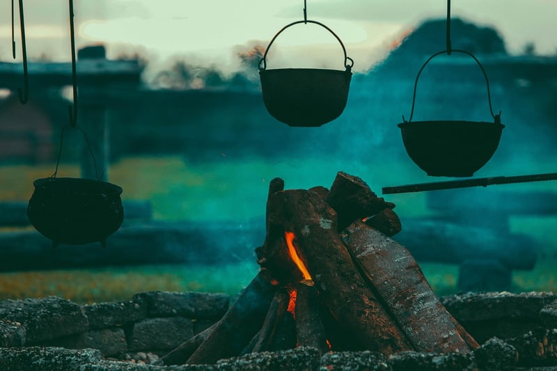Traditional Cooking Pot